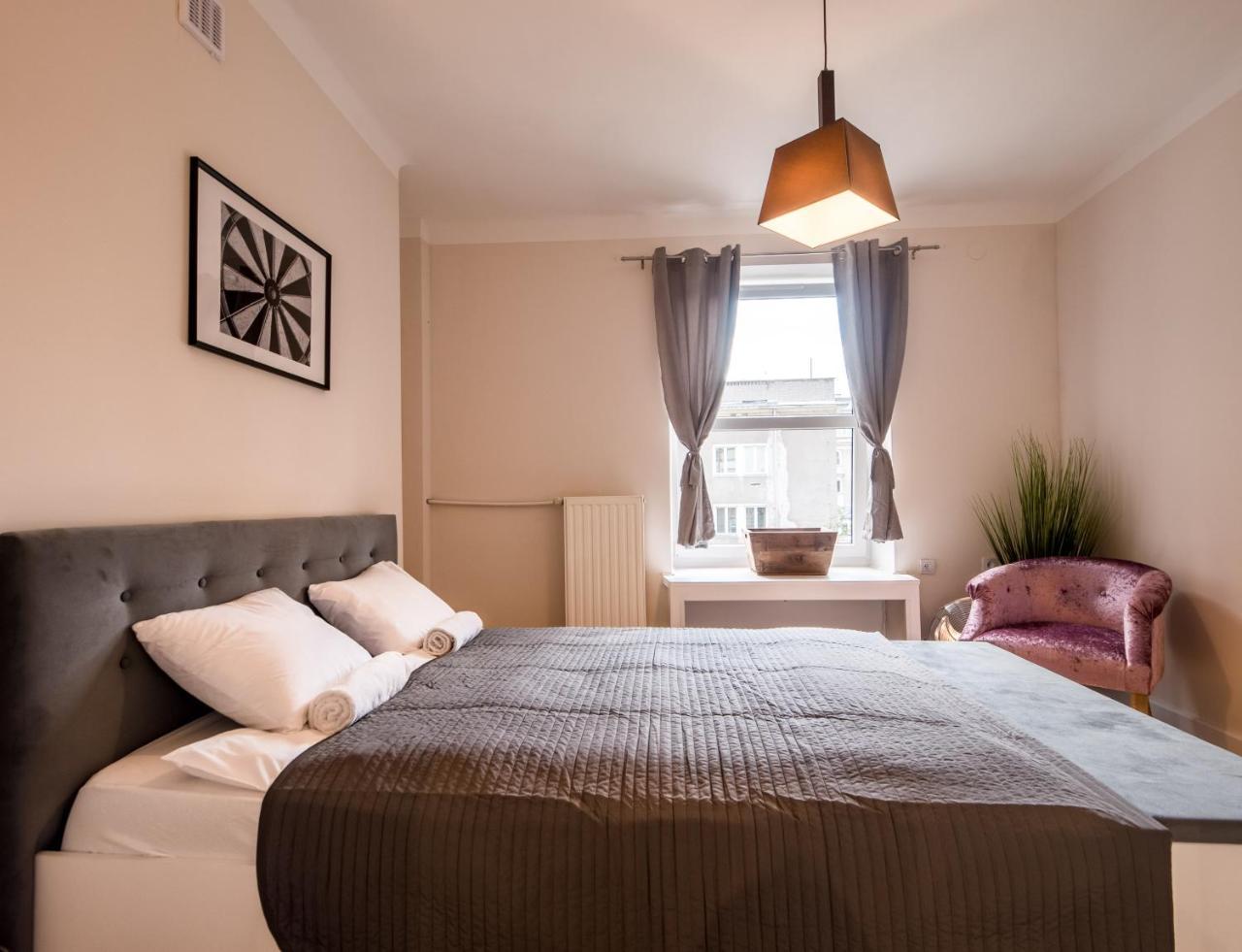 White Residence 4Rooms - City Center Warschau Buitenkant foto