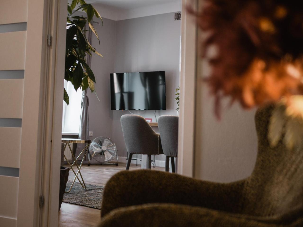 White Residence 4Rooms - City Center Warschau Buitenkant foto